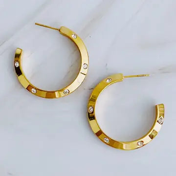 Love Hoops, Gold