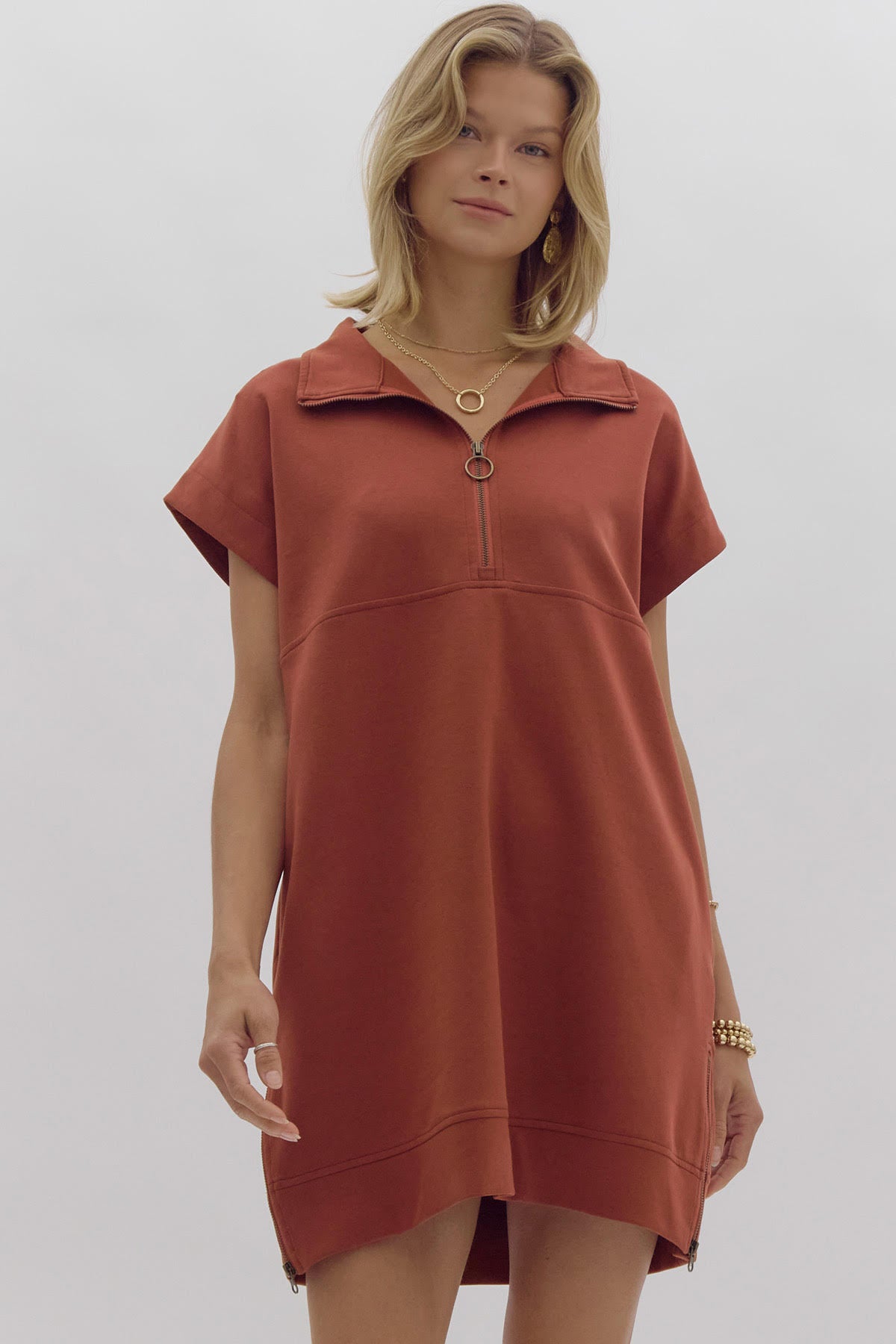 Sporty Quarter Zip Dress With Pockets - Chestnut