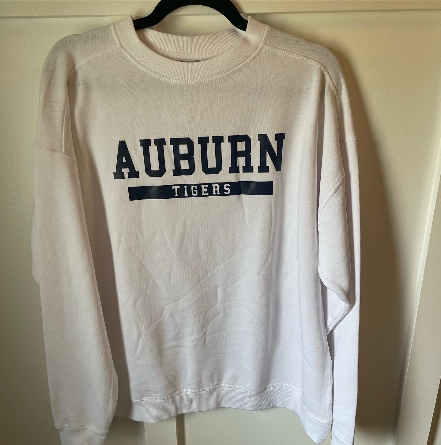 Chicka-d Auburn Pullover