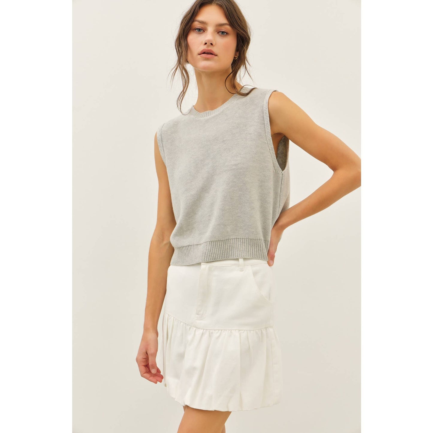 Idem Ditto Sweater Vest Top With Back Contrast Bow Tie Details