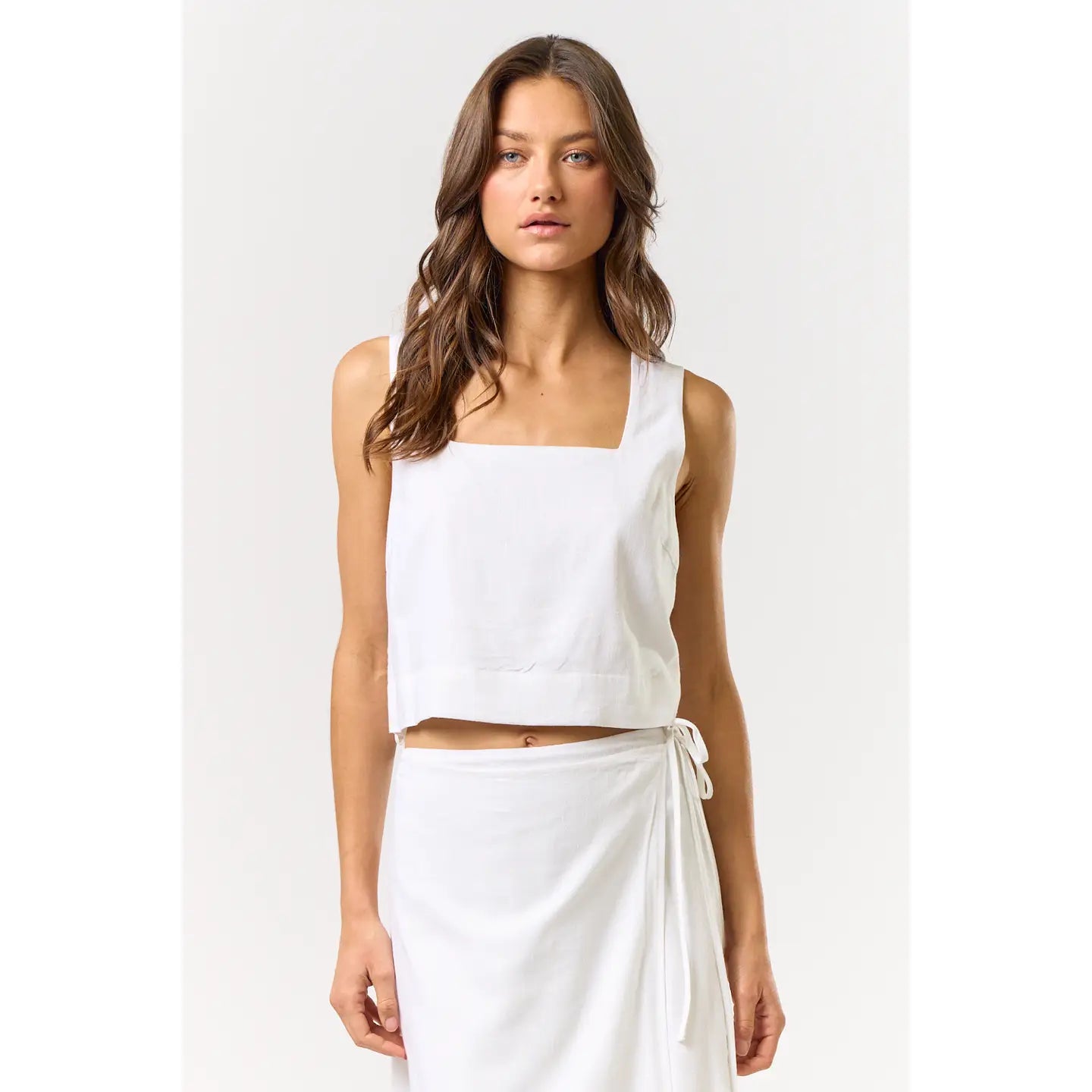 Lalavon Cropped Wide Strap Tank Top