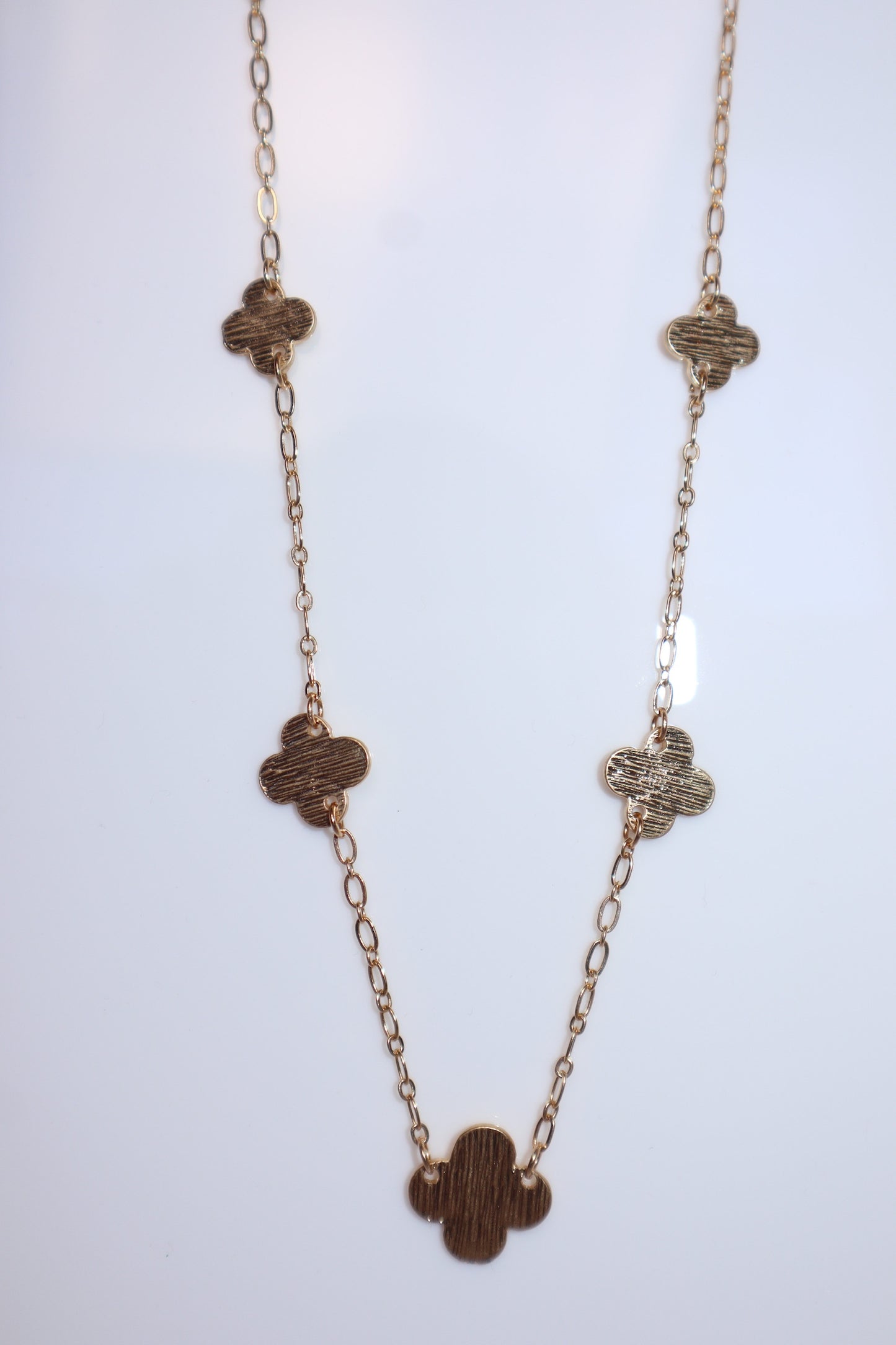 Clover Necklace, Gold