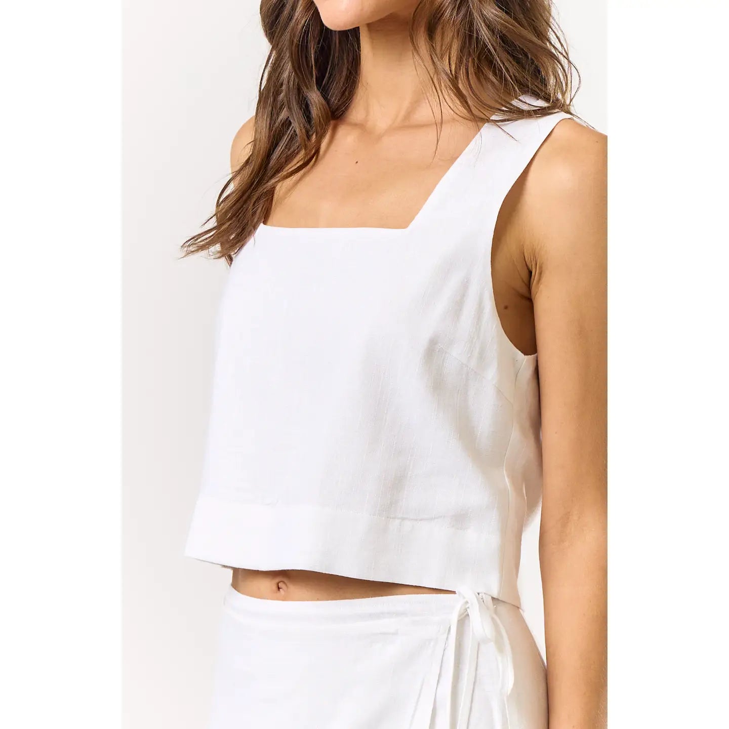 Lalavon Cropped Wide Strap Tank Top